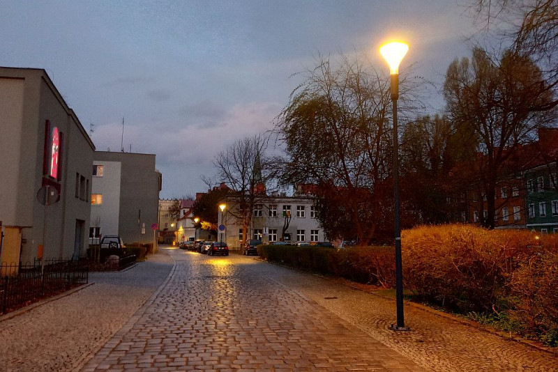 Modernizacja oświetlenia ulicznego kluczem do oszczędności i ekologii